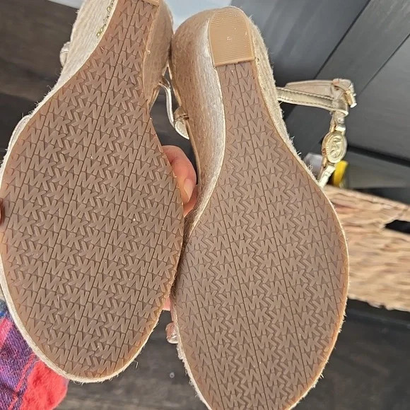 Michael Kors Sandals - Picture 4 of 10